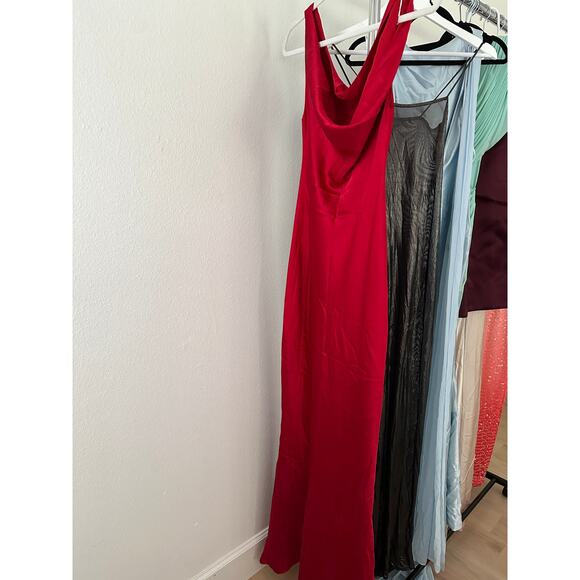 Norma Kamali Deep Drape Neck Gown in Tiger Red - Picture 5 of 11
